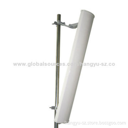Panel Antenna with 3,300 to 3,800MHz Frequency Range